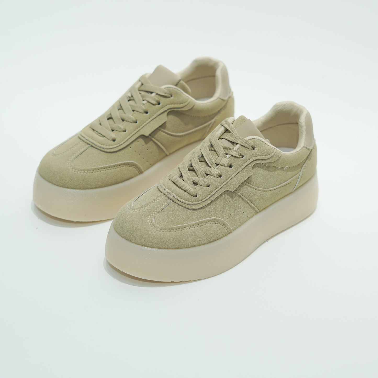 Baskets Femme 555-17