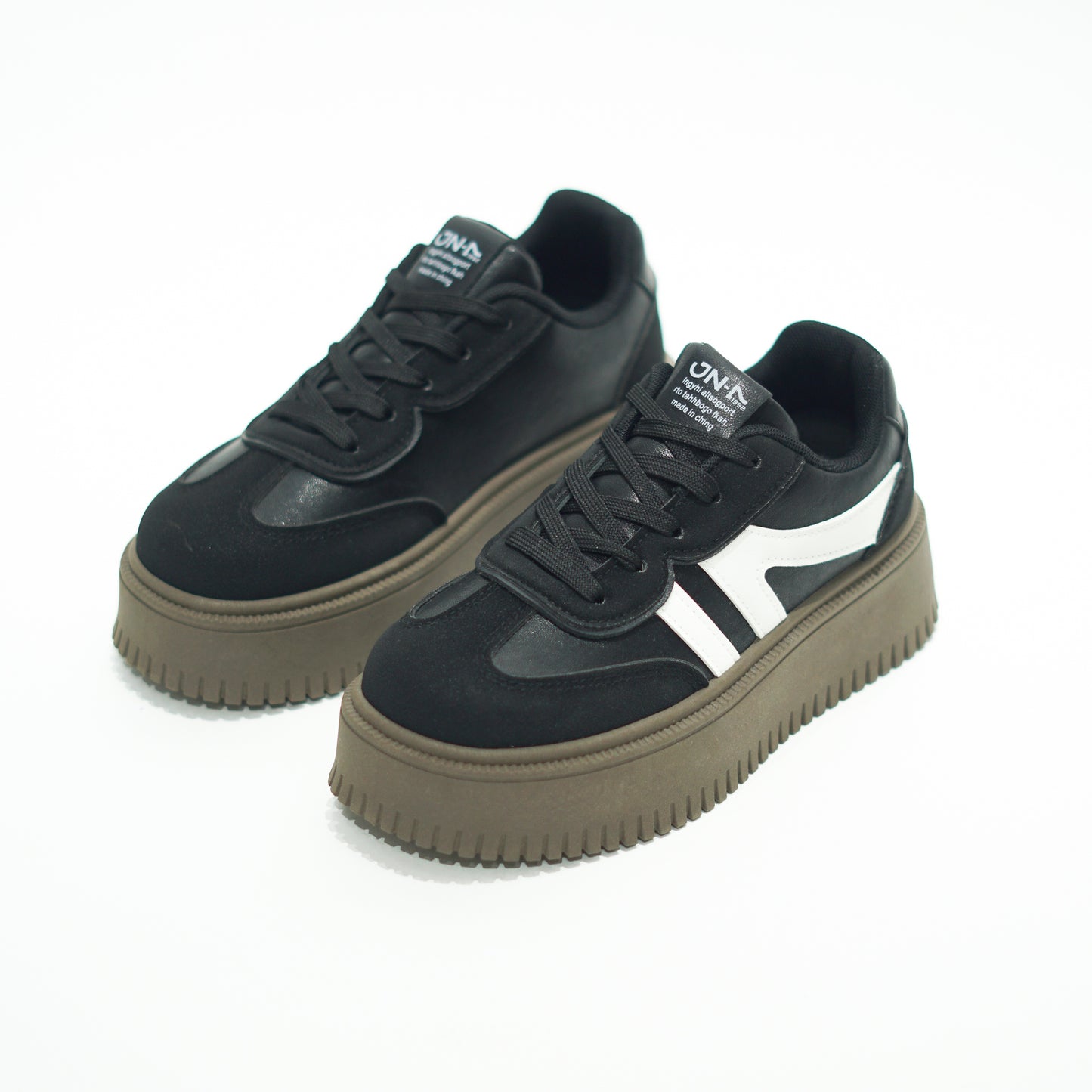 Baskets Femme 555-10